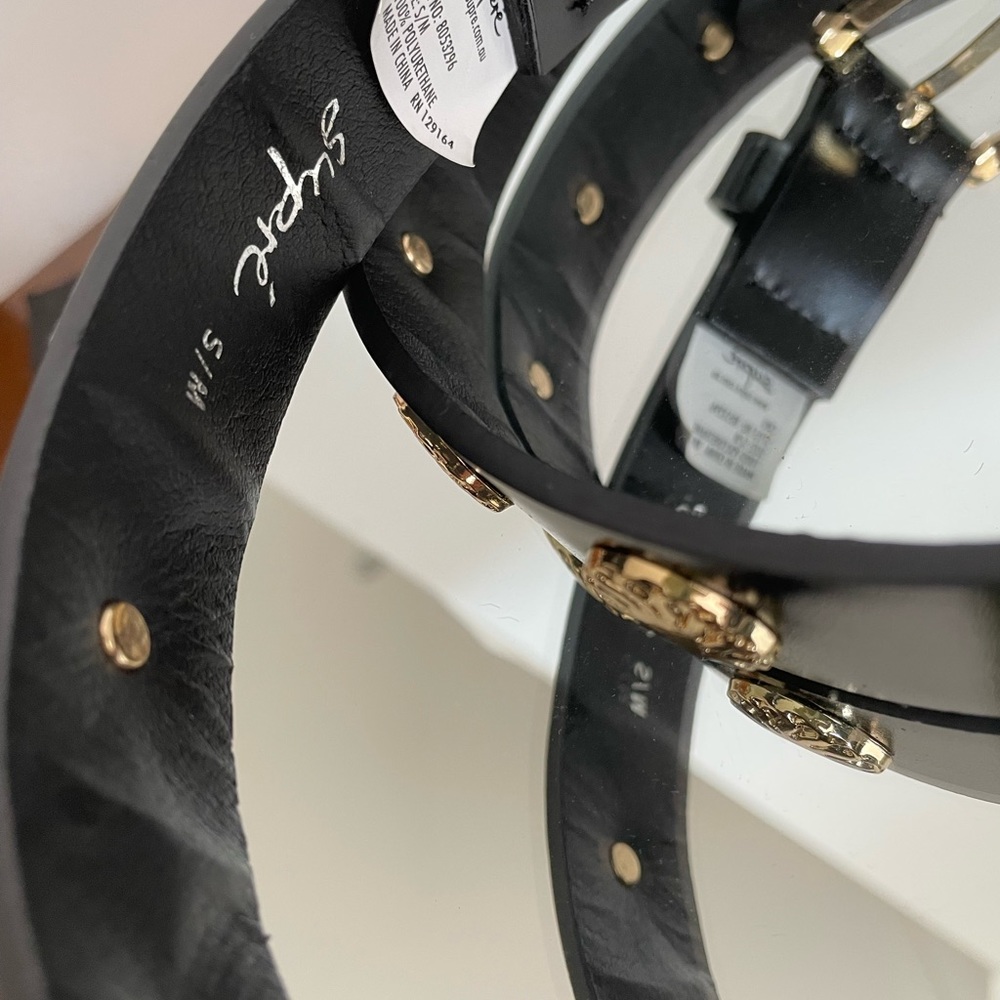Supre gold studded black belt | S-M - Picture 7 of 8
